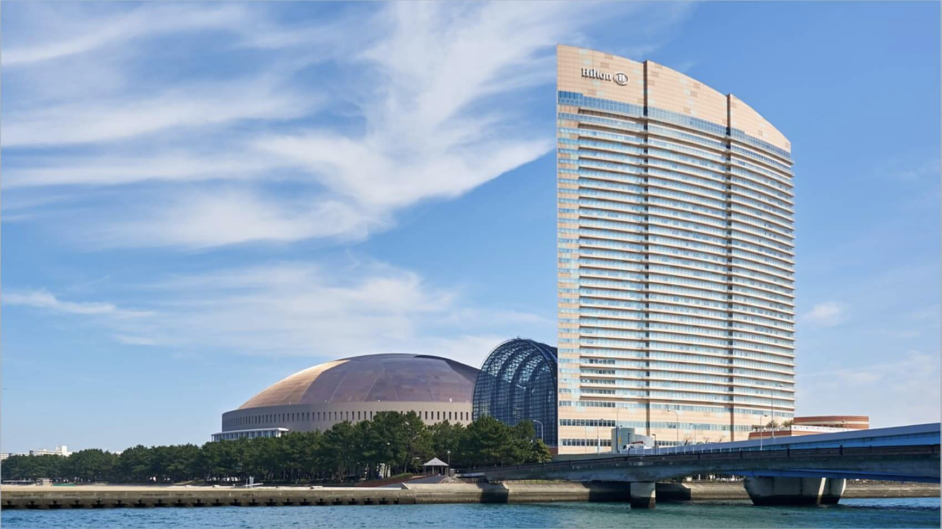 福岡空港からヒルトン福岡シーホークまでのタクシー料金・所要時間まとめ